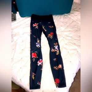 Women’s Athletic Leggings